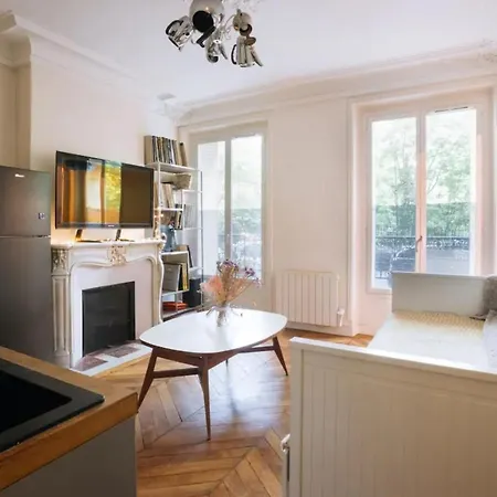 Lovely One Bedroom For 2 Daire