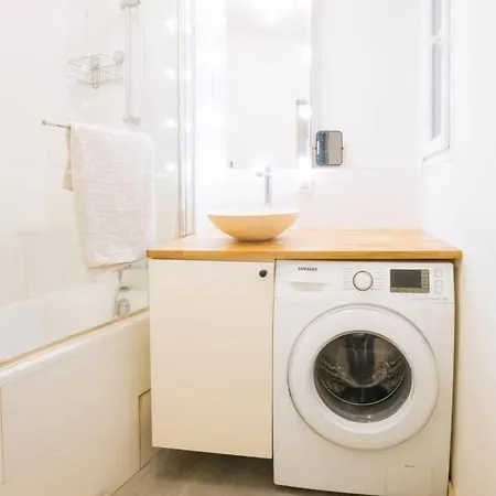 Daire Lovely One Bedroom For 2 Paris