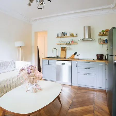 Lovely One Bedroom For 2 Daire Paris